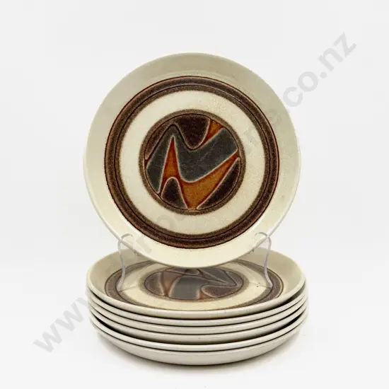 Seven Crown Lynn Stoneware Plates