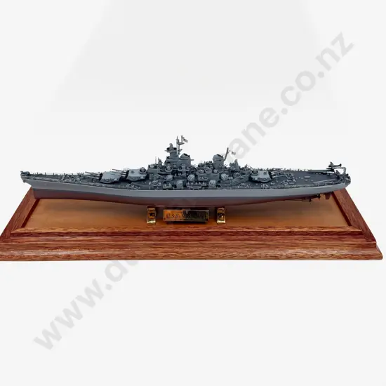 Scale of the the USS Missouri Battleship in Case Case