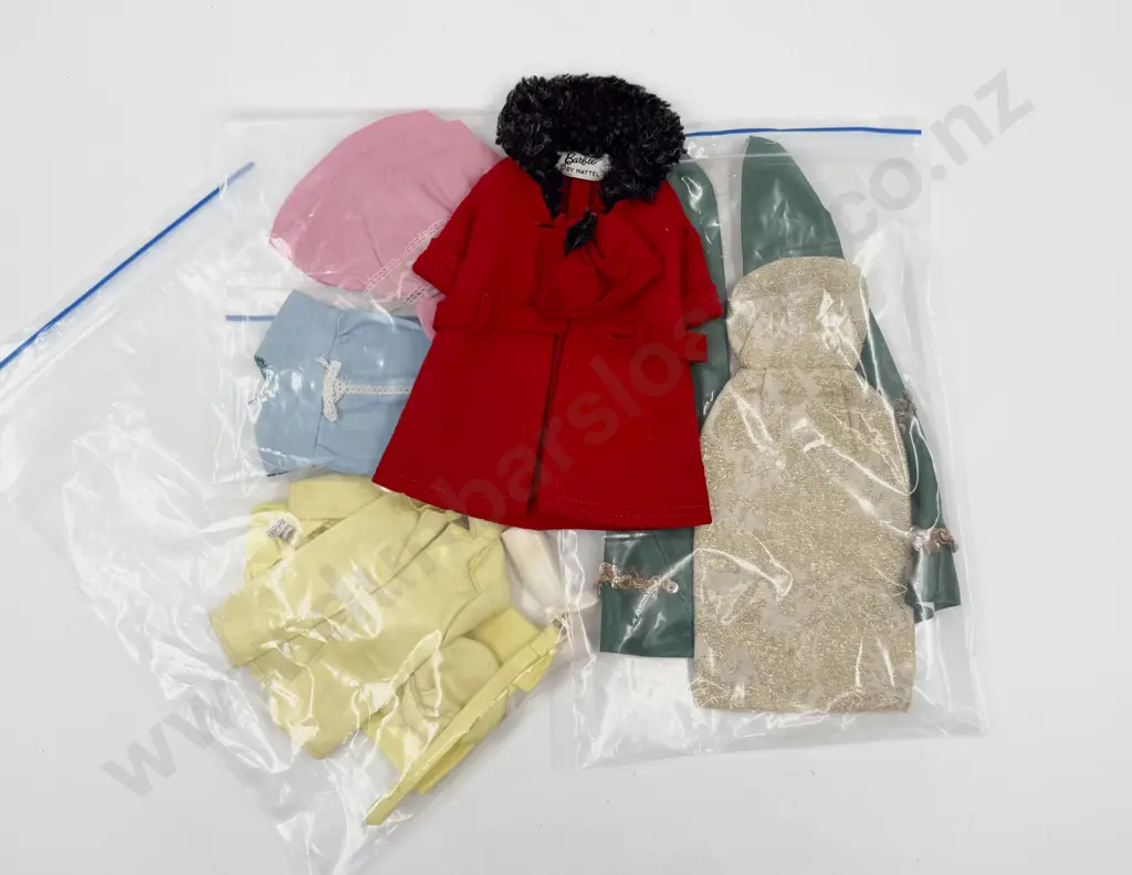 C1965 Childhood Barbie Collection Image 1++