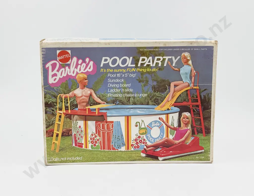 Boxed 1973 Mattel Barbie Pool Party (No Instruction Sheet) Image 1++