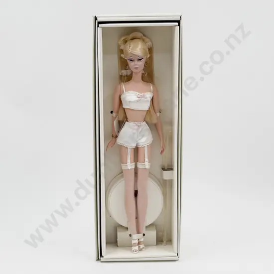 C2000 Silkstone Barbie Lingerie 1st in Ltd Ed MIB