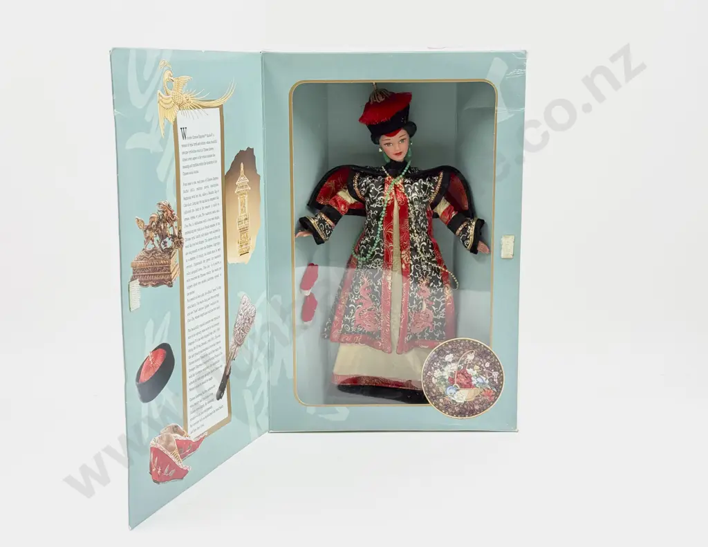 C1996 Chinese Empress Barbie The Great Eras Collection MIB Image 1++