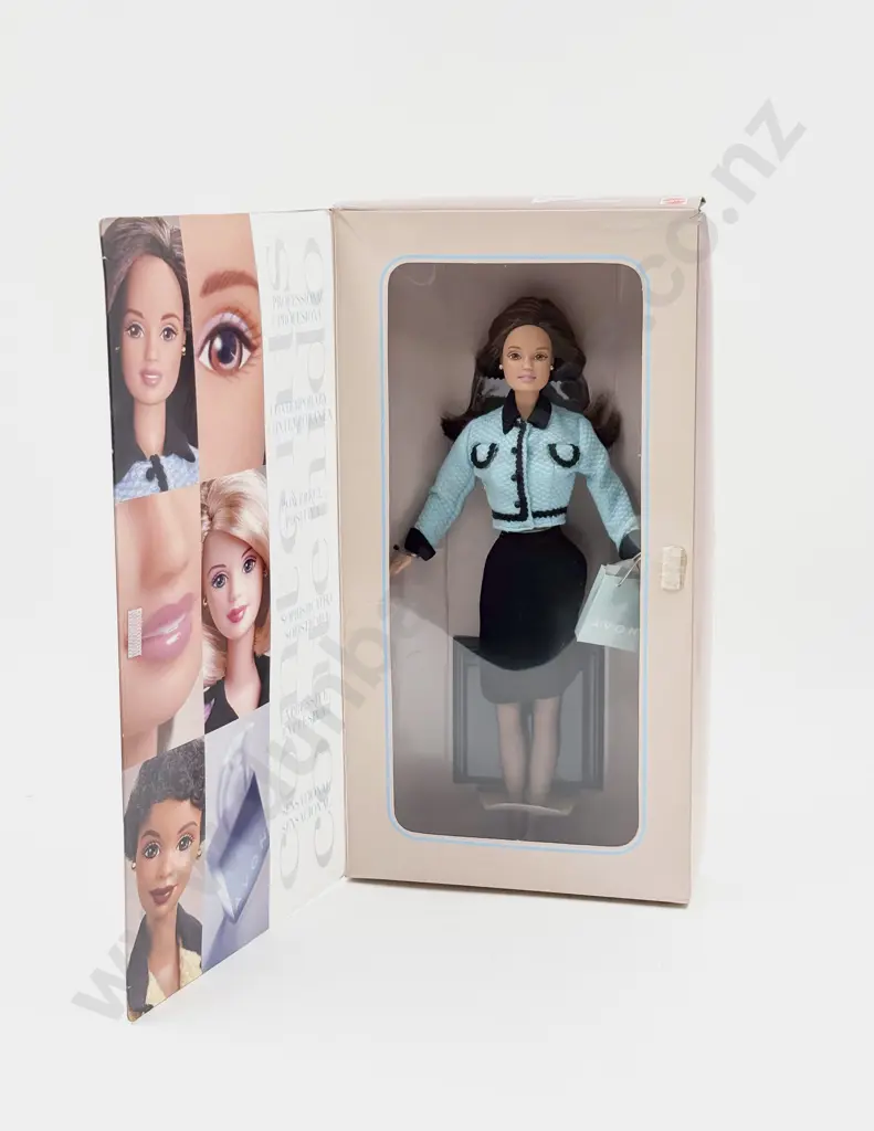 C1998 Barbie Avon Representative Brunette Special Edition MIB Image 1++