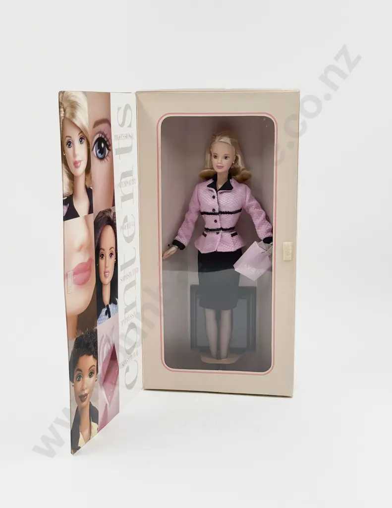 C1998 Barbie Avon Representative Blonde Special Edition MIB Image 1++