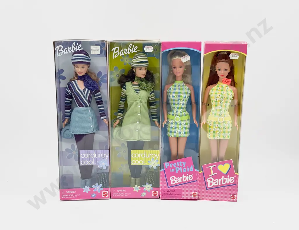C1998 I Love Barbie - Pretty in Plaid - C1998 Cordurou Coll Barbie Brunette and Blondie MIB Image 1++