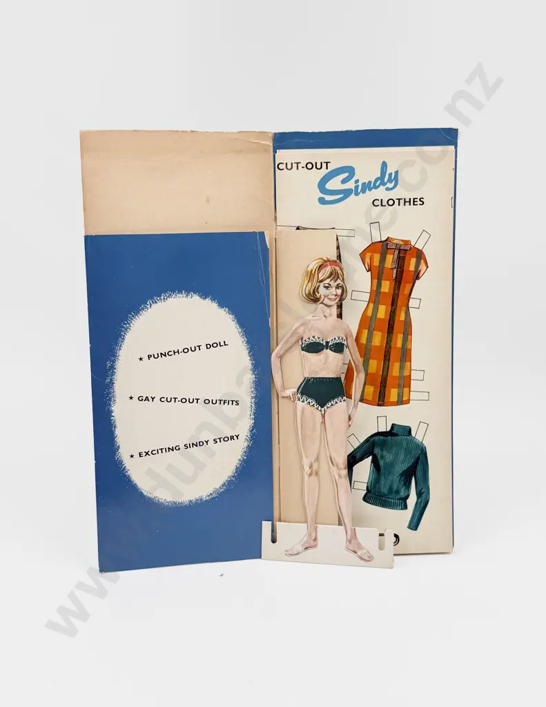 C1967 Sindy at Play Doll Cut-Out Book and The Sindy Set Catalogue Image 1++