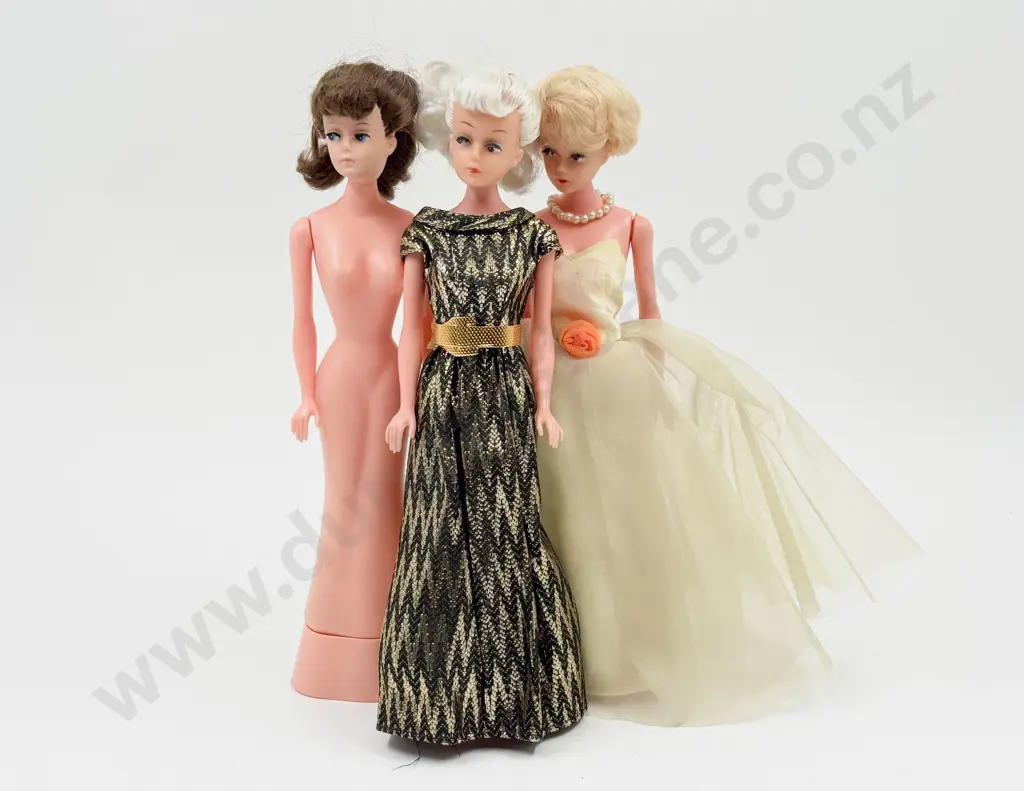 C1960's Three Debbie Dolls made in NZ one without base 28cm Image 1++