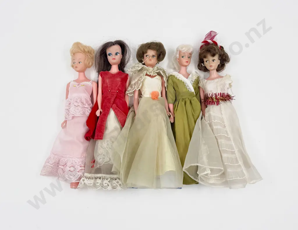 C1960's Debbie Dolls made in NZ without bases and parts for restoration Image 1++