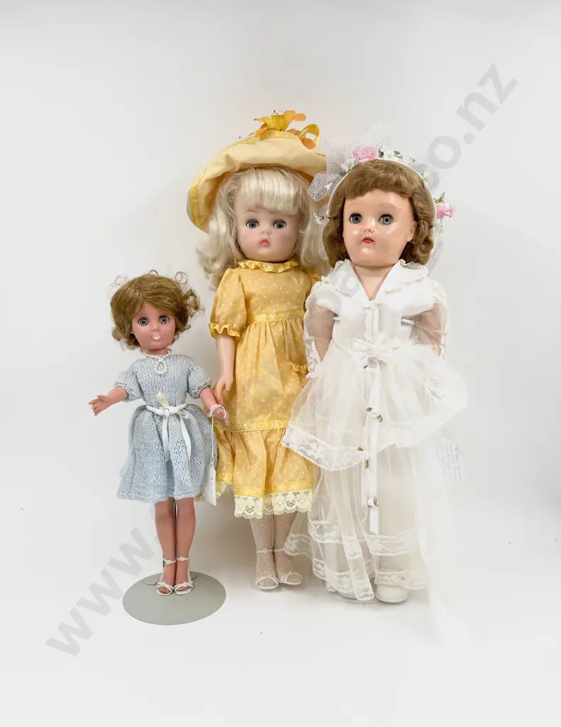 C1960's Unmarked Chiltern Teenage Vinyl Doll Image 1++