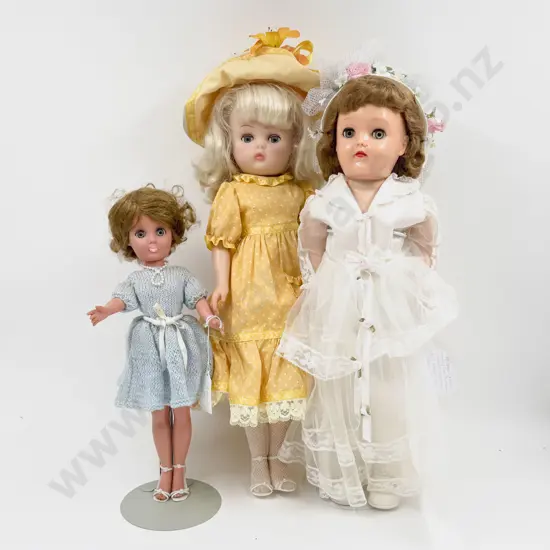 C1960's Unmarked Chiltern Teenage Vinyl Doll