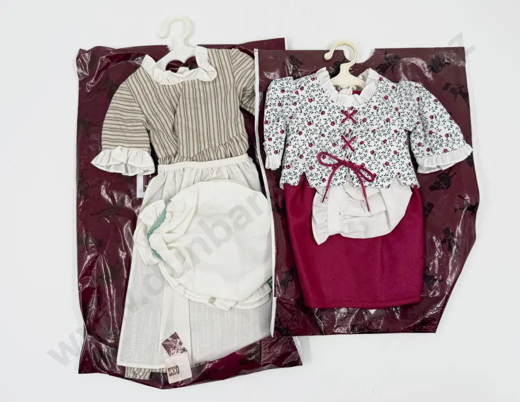 C1991 Pleasant Company American Girl Felicity Merriman Doll with Seven Outfit and Chair Image 1++