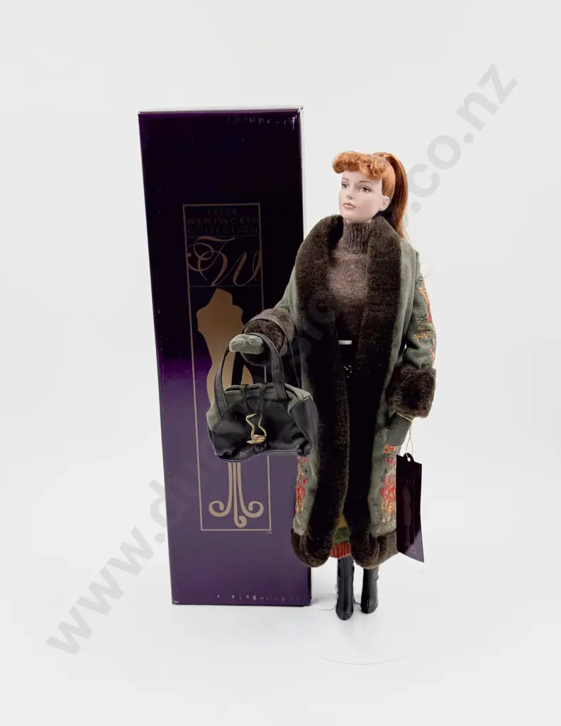C2003 Tonner Tyler Wentworth Collection Sydney Chase 'Absolutely Aspen' Doll 41cm Boxed Image 1++