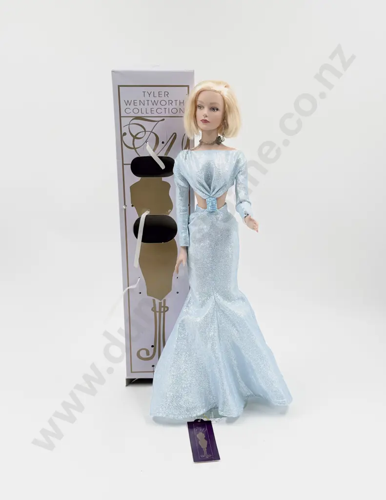 C2003 Tonner Tyler Wentworth Collection Sydney Chase 'High Style' Doll 41cm Boxed Image 1++