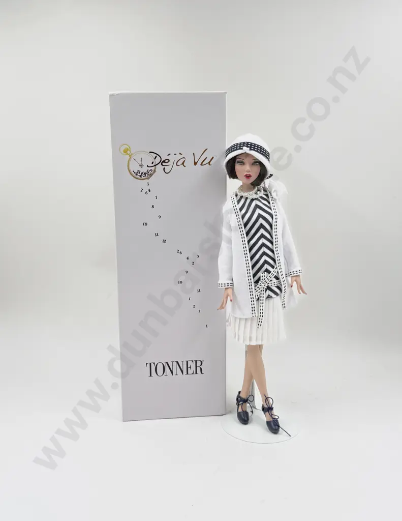 Tonner Emma Jean McGowen Deja Vu Collection 'Thoroughly Modern' Doll 41cm Image 1++