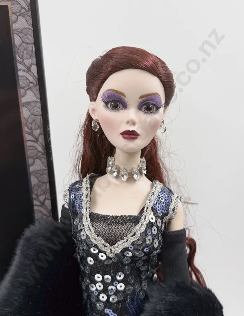 C2015 Tonner Wilde Imagination Evangeline Ghastly Queen of the Purple Moon Doll 46cm Boxed wearing Evening Angel Image 1++