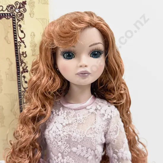 C2015 Tonner Wilde Imagination Ellowyne Wilde Evangeline 'Heart & Soul' Doll 41cm Boxed