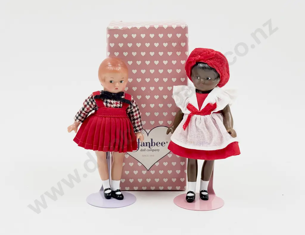 C2000 Two Boxed and Unboxed Effanbee Wee Patsy Dolls 13cm with extra outfit Image 1++