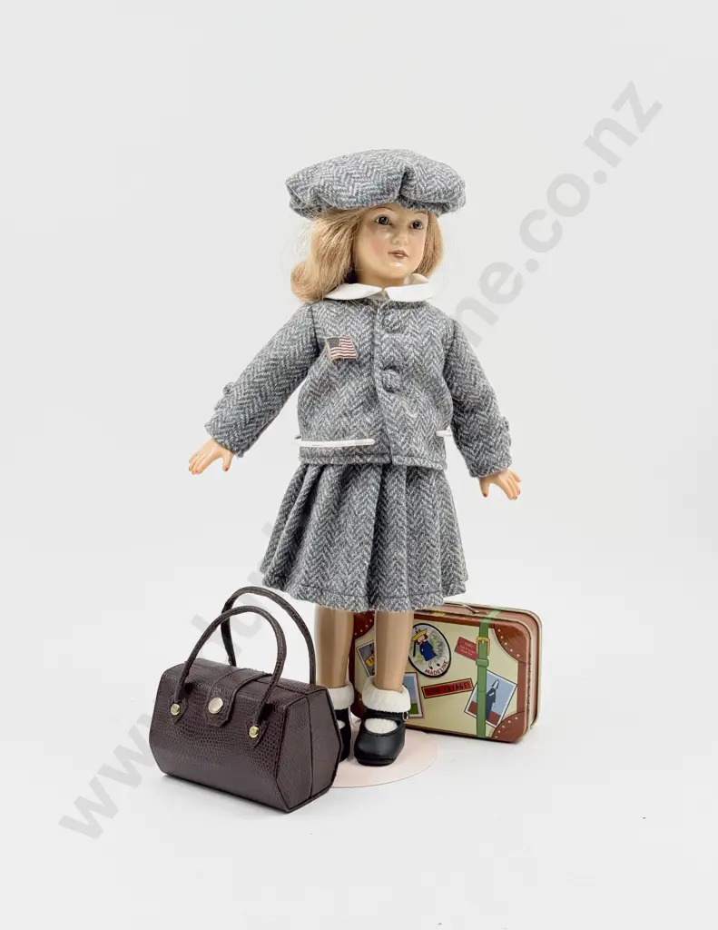 C1997 Effanbee Cindy The Modern Cinderella Doll Classics V695 by Artist Dewees Cochran Ltd Ed 36cm Image 1++