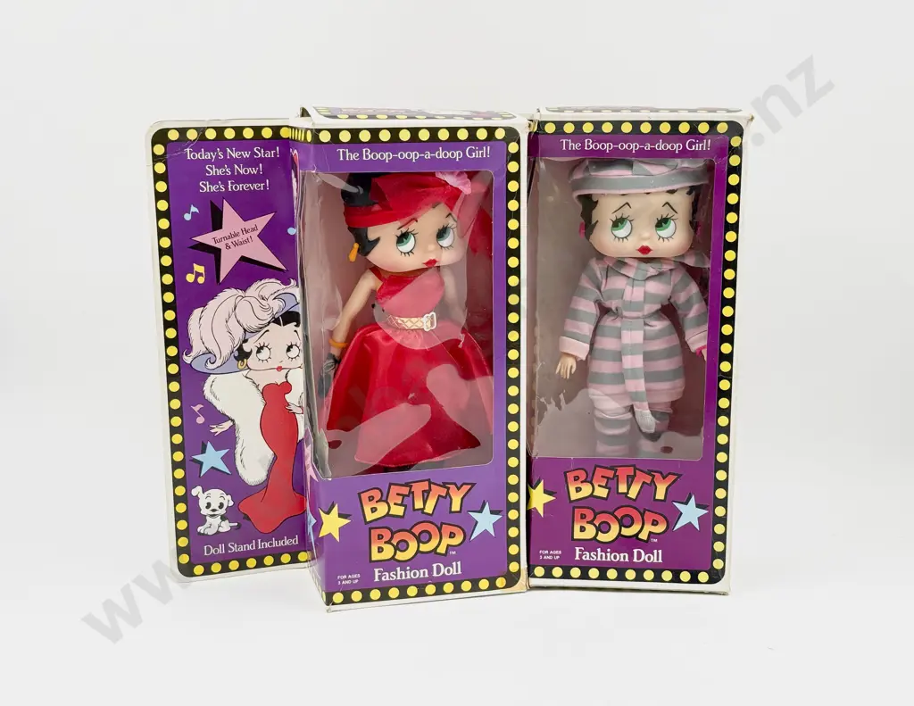 C1986 Two Marty Toy Betty Boop Fashion Dolls All Vinyl Boxed 30cm Image 1++