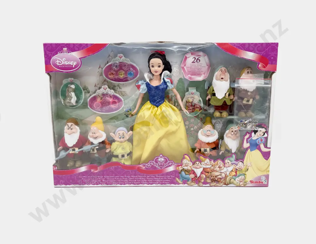 C2012 Mint Boxed Simba Toys Disney Snow White and the Seven Dwarfs with metal bracelet & folio Image 1++