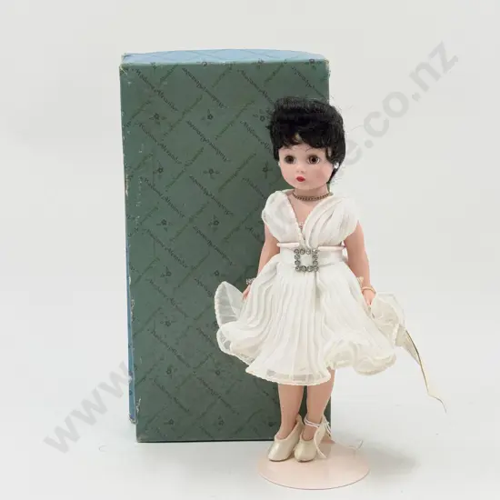 Boxed Madame Alexander 20011 Cat on a Hot Tin Roof