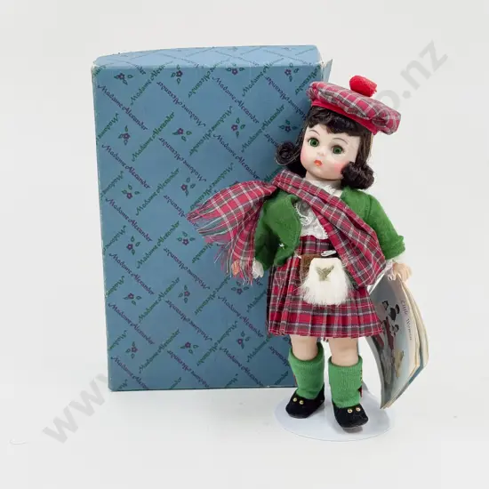 Boxed Madame Alexander 596 Scotland 19cm