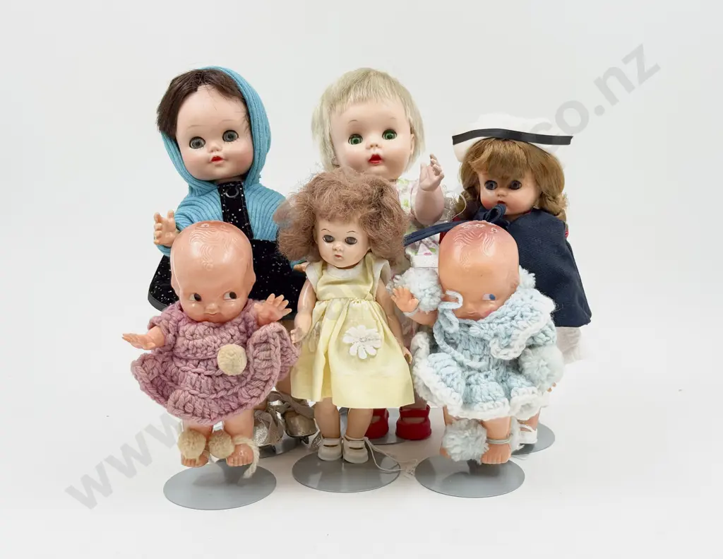 Two Eegee USA Bent Knee Walking Dolls Image 1++