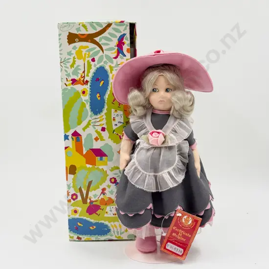 C1998 Italian Lenci Valeria All Felt Doll Ltd Ed of 1999 Model #507 33cm with original box and certificate