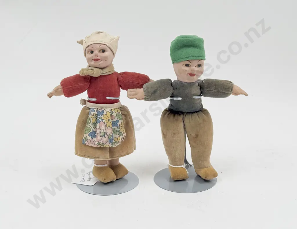 Two Norah Wellings All Cloth Dolls Dutch Boy and Girl Image 1++