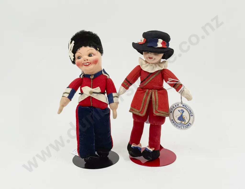 Two Norah Wellings All Cloth Dolls Palace Guard and Beefeater Image 1++