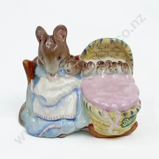 Beswick Beatrix Potter's Hunca Munca - Gold Back Stamp C1955 - 1975 with label