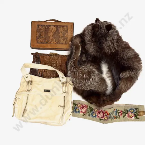Fur Fox Shawl with Quantity of Handbags