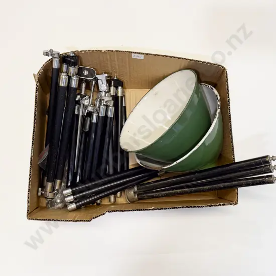 Qty of Tripods and Enamel Lightshades