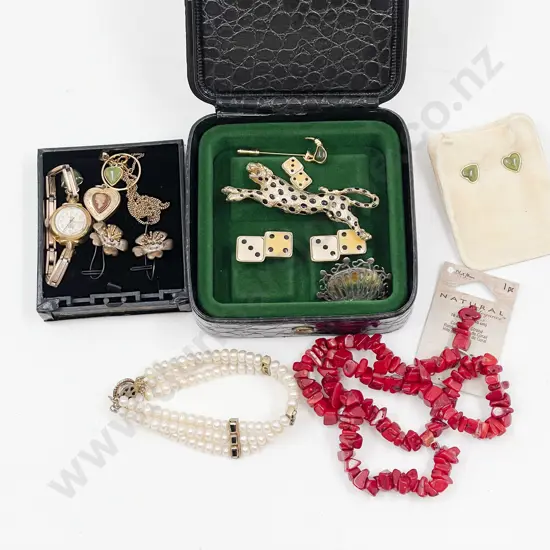 Collection of Assorted Plated and Costume Jewellery