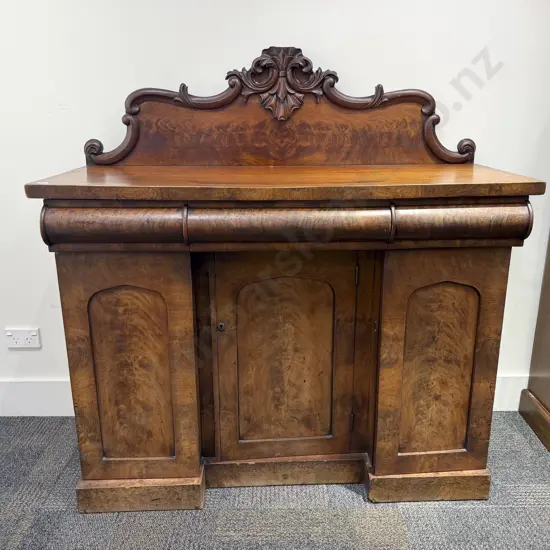 Victorian Breakfront Mahogany Sideboard of Neat Proportions