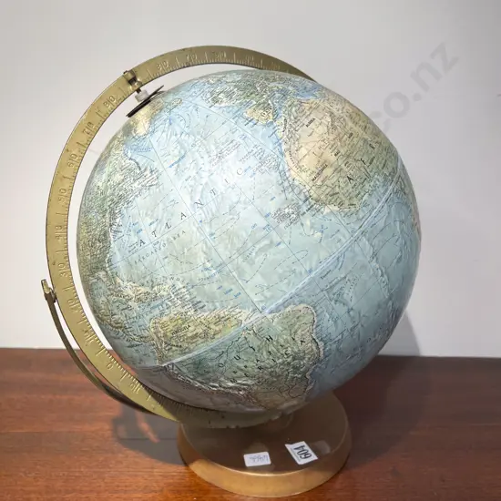 Readers Digest Great World Globe on Stand