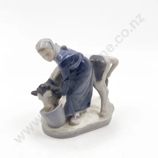 Royal Copenhagen Group Figure of Milkmaid and Cow