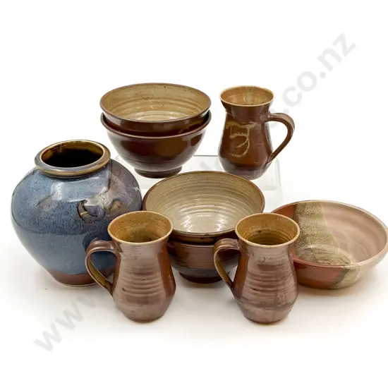Qty of Assorted NZ Pottery