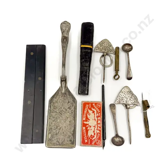 Small Qty of Assorted Vintage Including Measuring Impliments and Kings Pattern Fish Slice etc