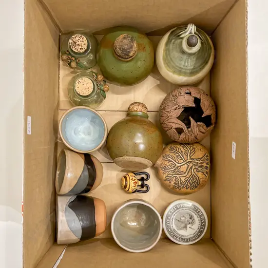 Small Qty of Assorted Pottery