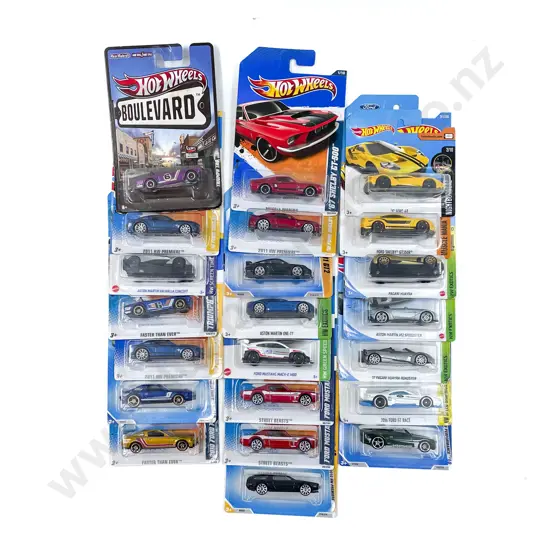 Hot Wheels 22 Bubble Packed Vehicles