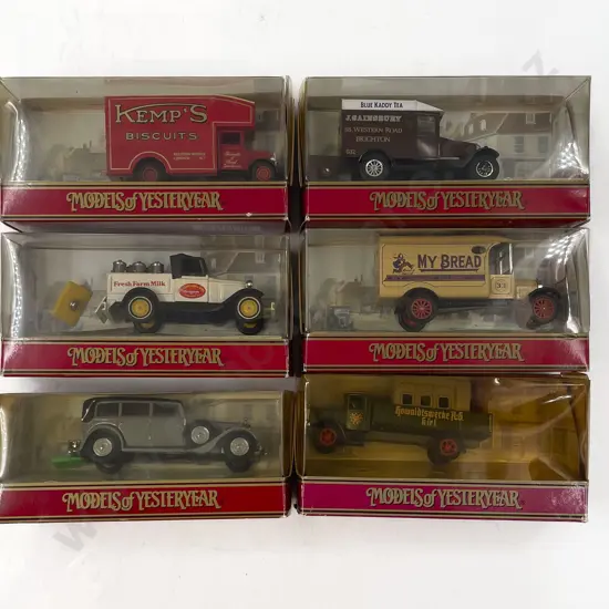 Boxed Matchbox Pictorial Background Models (6)