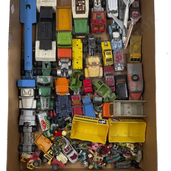 Quantity Various Manufacture Diecast Vehicles (playworn)