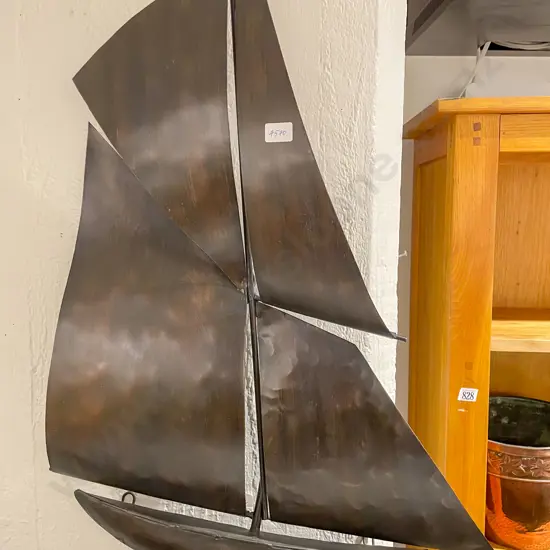 Metal Yacht Form Wall Hanging