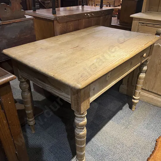 Country Kitchen Pine Singe Drawer Table