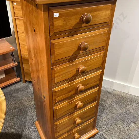 NZ Woodpeckers Designed Rimu Tallboy