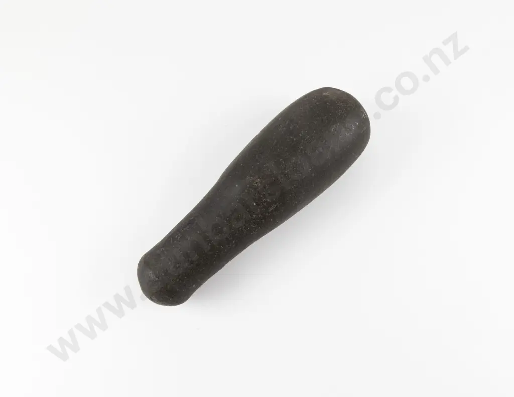 C19th or Earlier Patu Muka (Pounder) of simple weathered form Image 1++