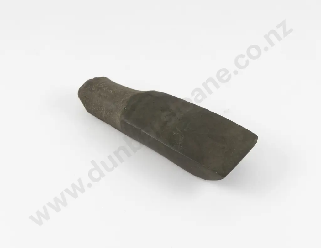 Toki of Slender Form with Fine Blade and Pecked Handle Image 1++