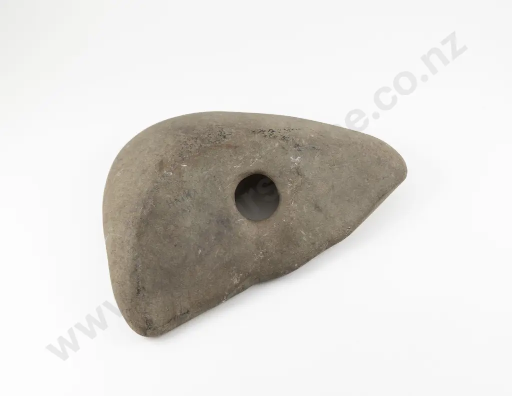 Punga (Anchor) of Large Triangular Form Image 1++