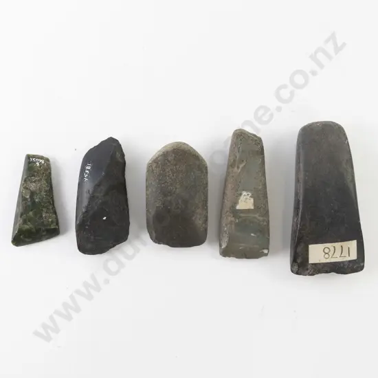 Four Assorted Toki Together With Small Toki Pounamu (5)